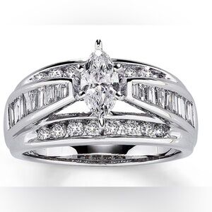 1 1/2 ct Ladies Diamond Ring